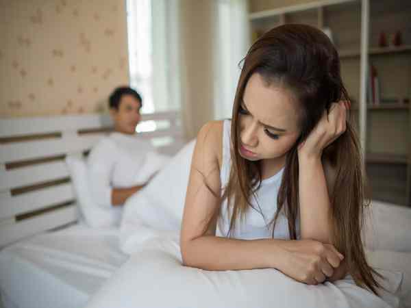 Sống thử là gì?