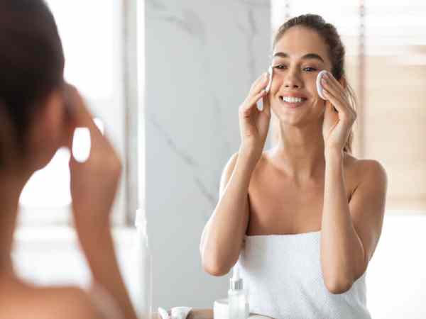 Giải đáp thắc mắc: Nên tẩy trang khi nào?