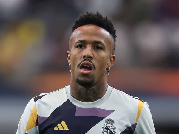 Tin Real Madrid 19/8: Real Madrid từ chối bán Eder Militao