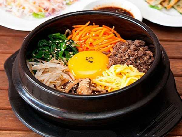 Cách làm cơm trộn Hàn Quốc