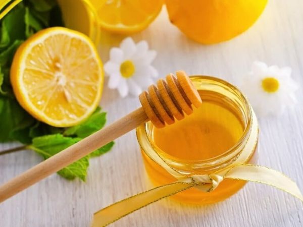 2. Cách làm trắng da bằng mật ong cho làn da sáng mịn