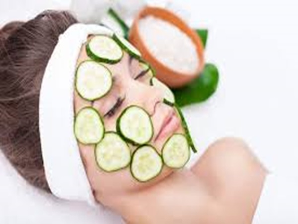 3. Cần lưu ý gì khi đắp mặt nạ dưa chuột?